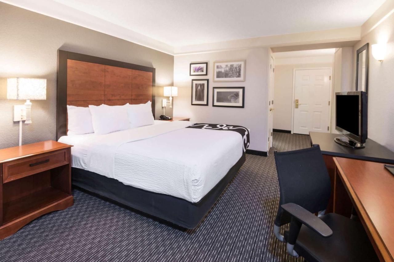 La Quinta Inn & Suites By Wyndham San Antonio Riverwalk Exteriér fotografie