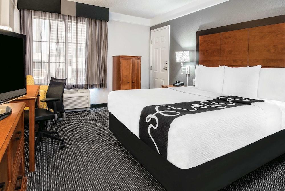 La Quinta Inn & Suites By Wyndham San Antonio Riverwalk Exteriér fotografie