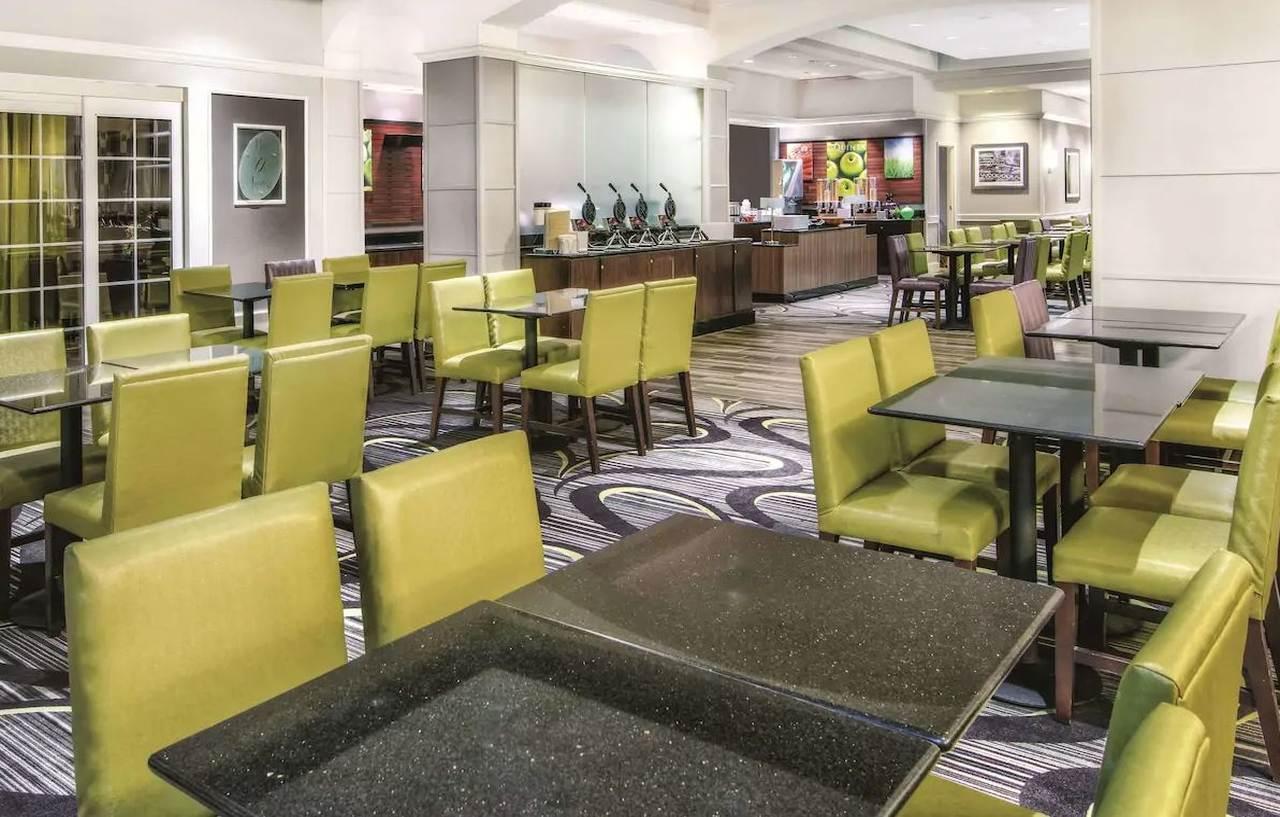 La Quinta Inn & Suites By Wyndham San Antonio Riverwalk Exteriér fotografie