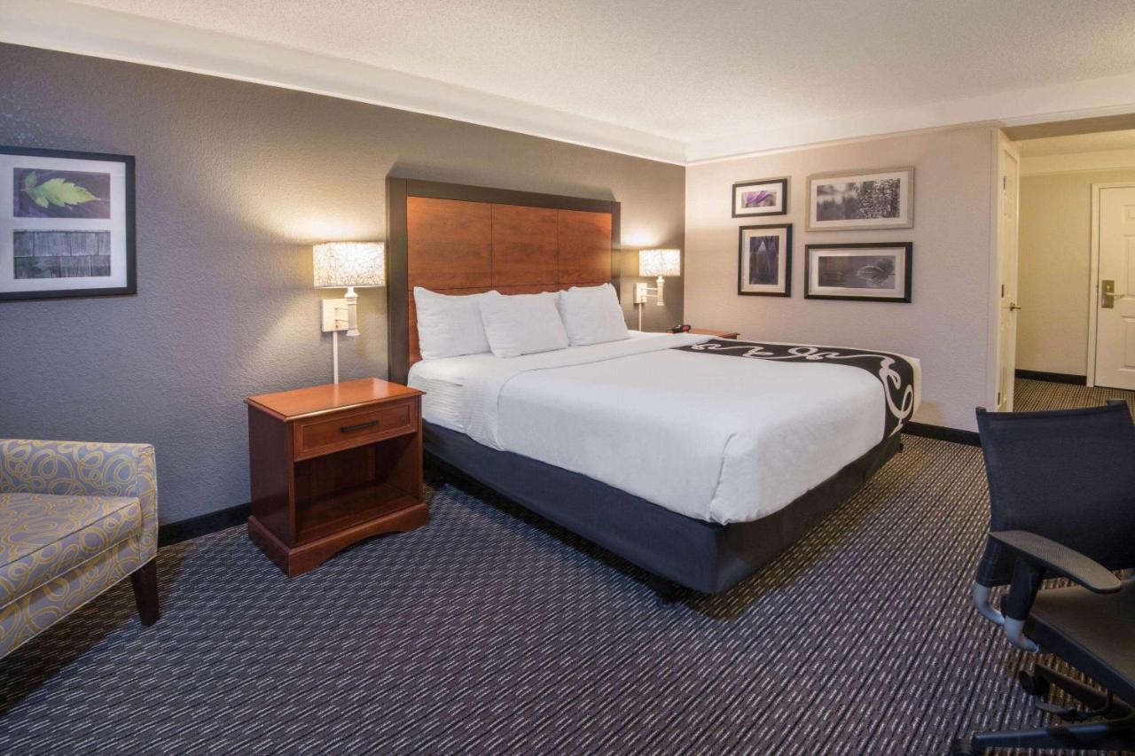 La Quinta Inn & Suites By Wyndham San Antonio Riverwalk Exteriér fotografie
