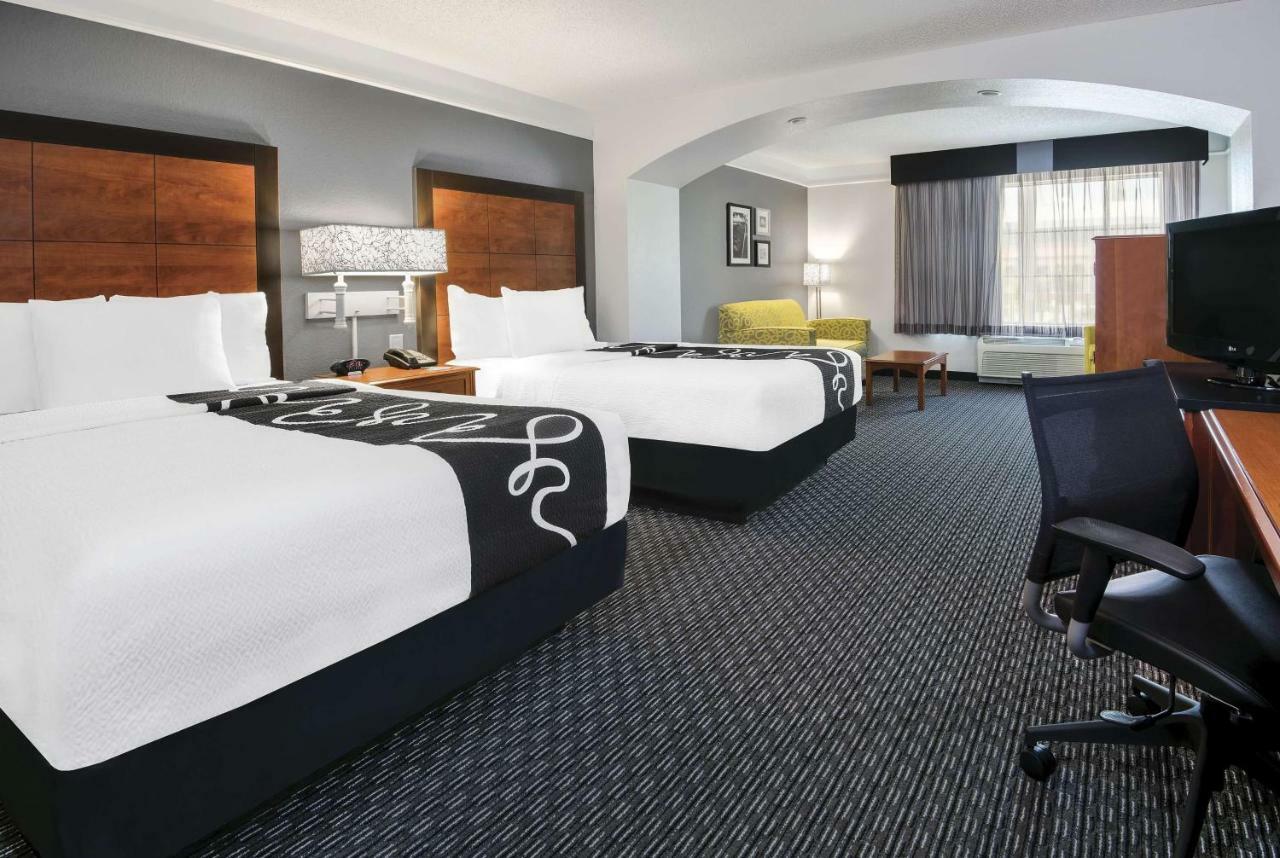 La Quinta Inn & Suites By Wyndham San Antonio Riverwalk Exteriér fotografie